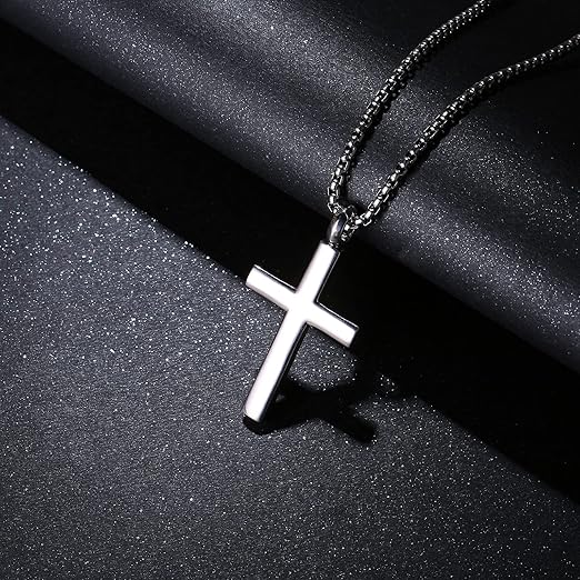 The Vnox Cross Necklace